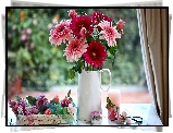 Parapet, Kompozycja, Kwiaty, Gerbery, Róże, Wazon, Rozmyte, Tło